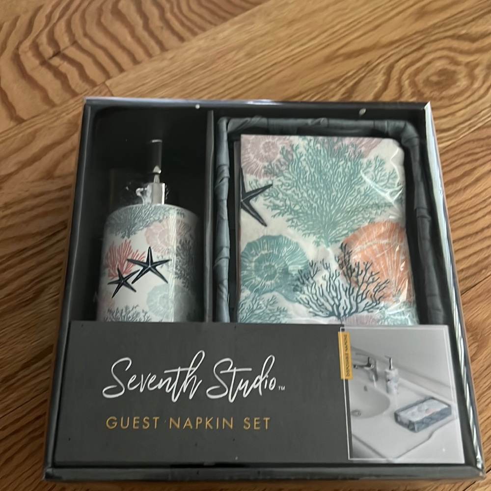 Bathroom Guest Napkin Set